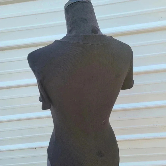 Marci Women's Bodysuit Sz S Black Stretch Ribbed Short Sleeve Sleeve Rayon Snap - Picture 9 of 10